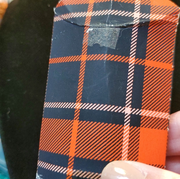 Vintage Gold Glass Heart Pendant - Picture 4 of 4